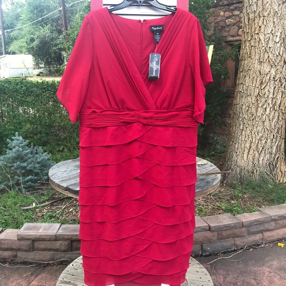Maggie Barnes Red Ruffled Dress NWT - Picture 2 of 8